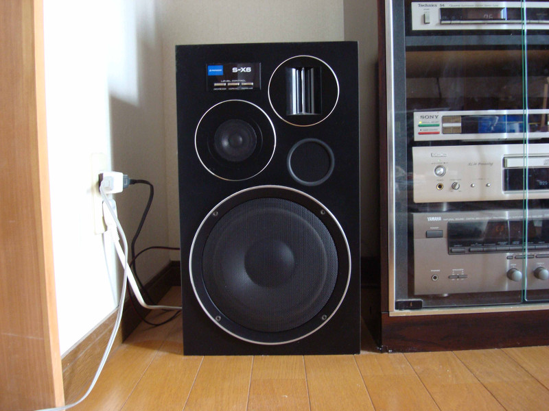 Speaker S-X6