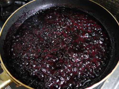 ブルーベリージャム作り