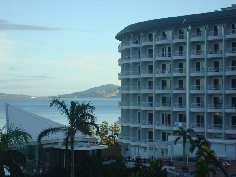 Kariyushi Beach Resort Hotel